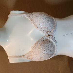 Victorias Secret Light Peach Lace Bra (0694)
